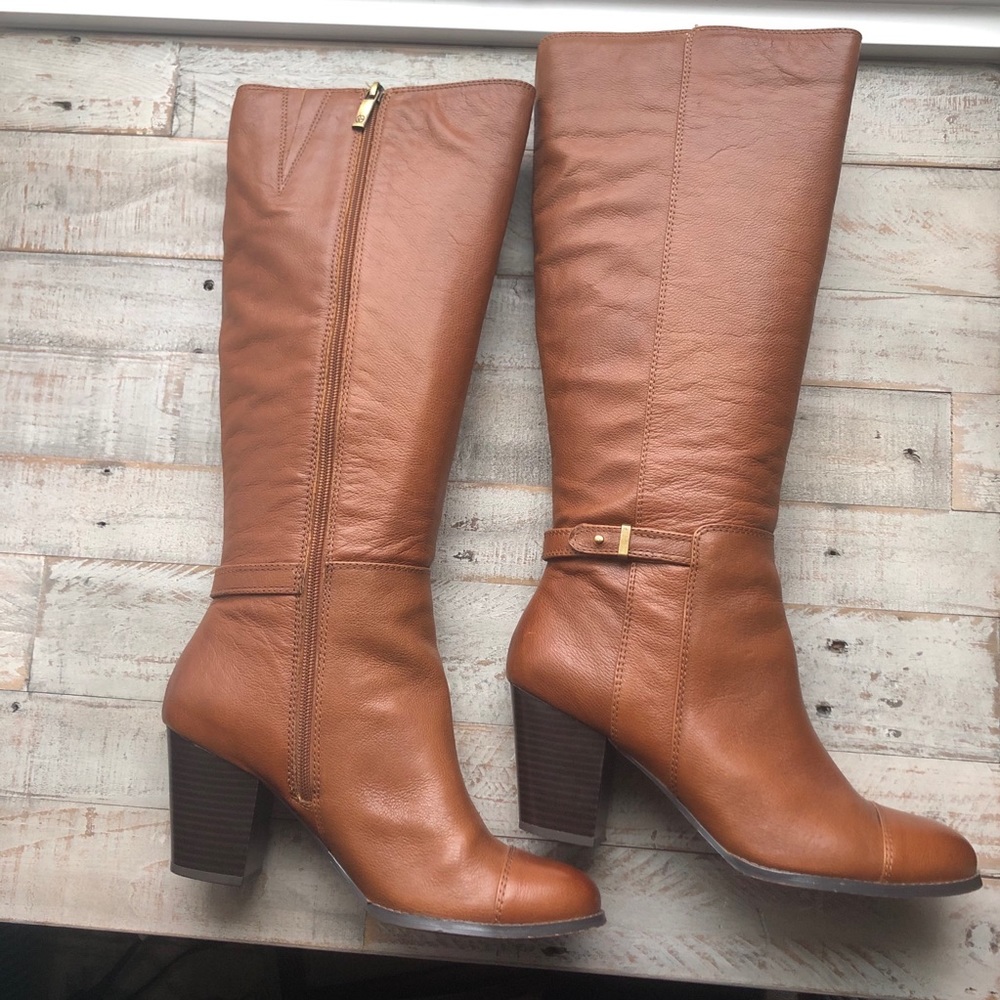 Giani Bernini Tall Boots Size 9